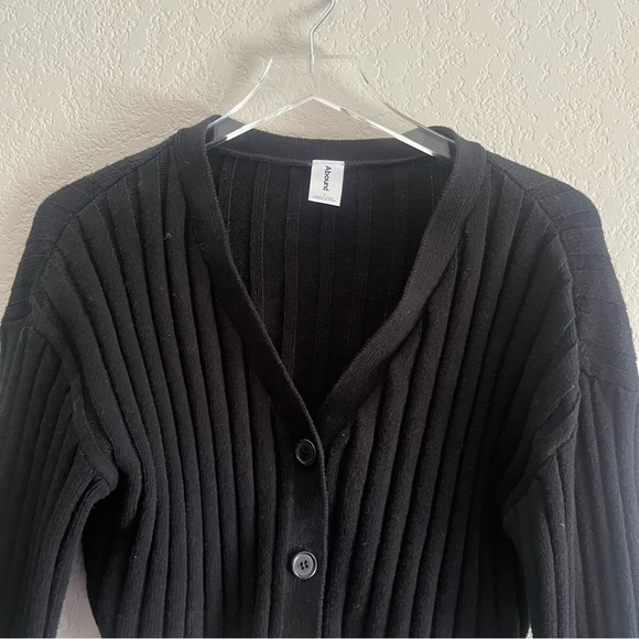ABOUND Long Sleeve Ribbed Cropped Cardigan Black Size Large - Picture 4 of 10